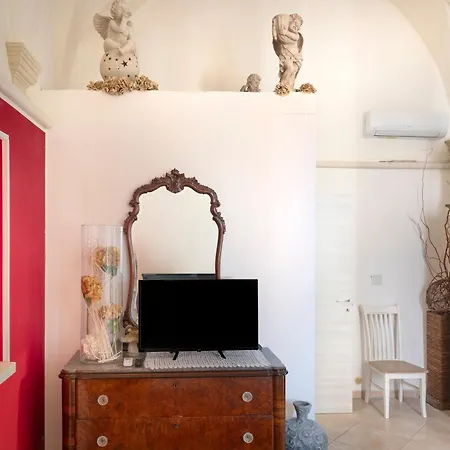 Palazzo Costantini Bed & Breakfast San Donato di Lecce
