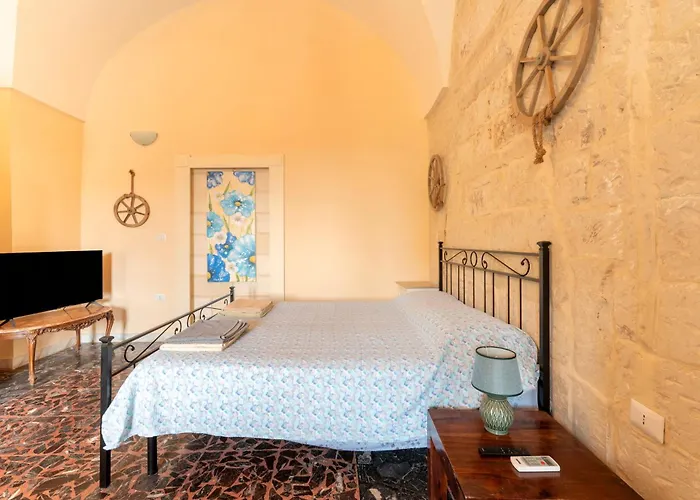 Palazzo Costantini Bed & Breakfast San Donato di Lecce
