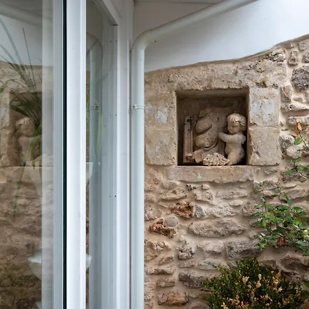 Palazzo Costantini 住宿加早餐酒店 San Donato di Lecce