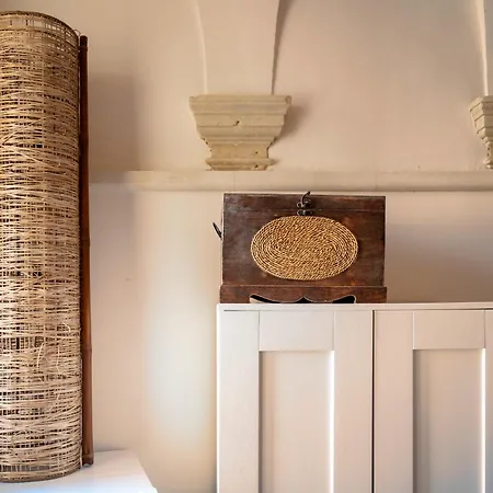 Palazzo Costantini Bed & Breakfast San Donato di Lecce