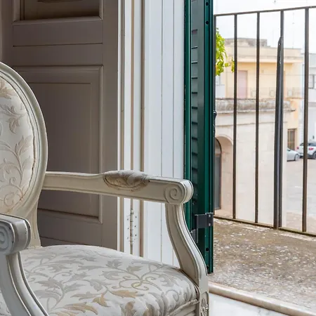 Palazzo Costantini Bed & Breakfast San Donato di Lecce