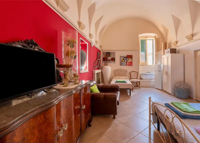 Palazzo Costantini Bed & Breakfast San Donato di Lecce