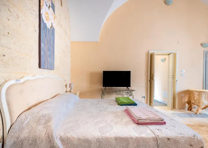 Palazzo Costantini 3*